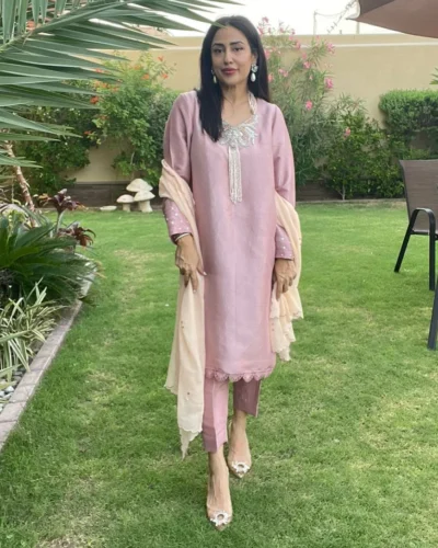 Pink Chamak