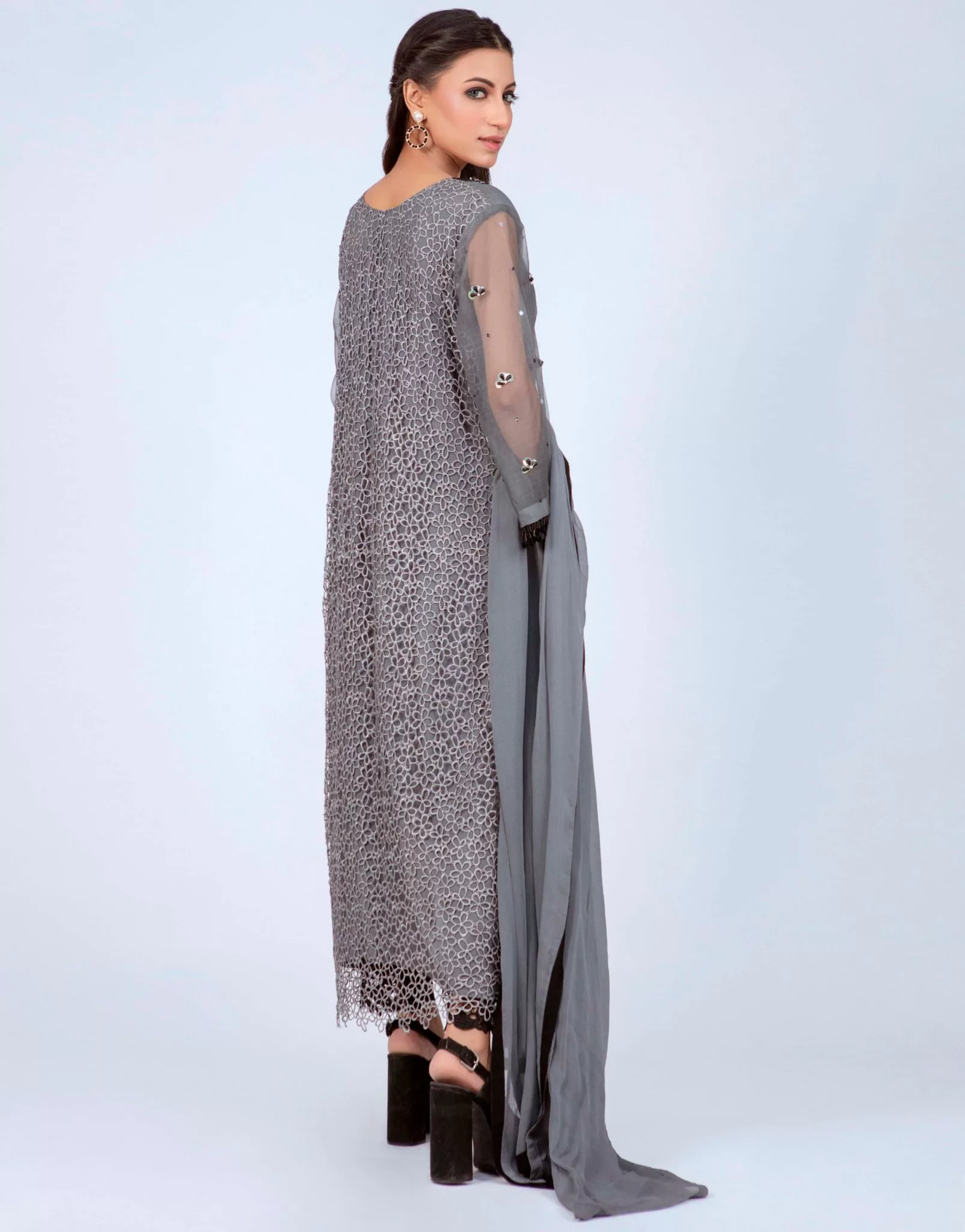 Grey Love - Image 2