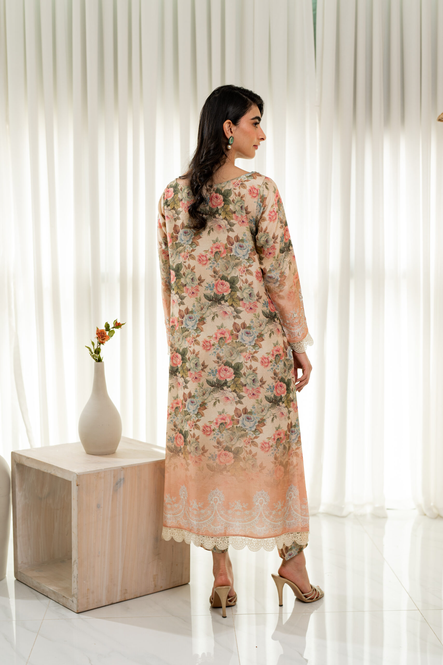 Flirty - Image 9