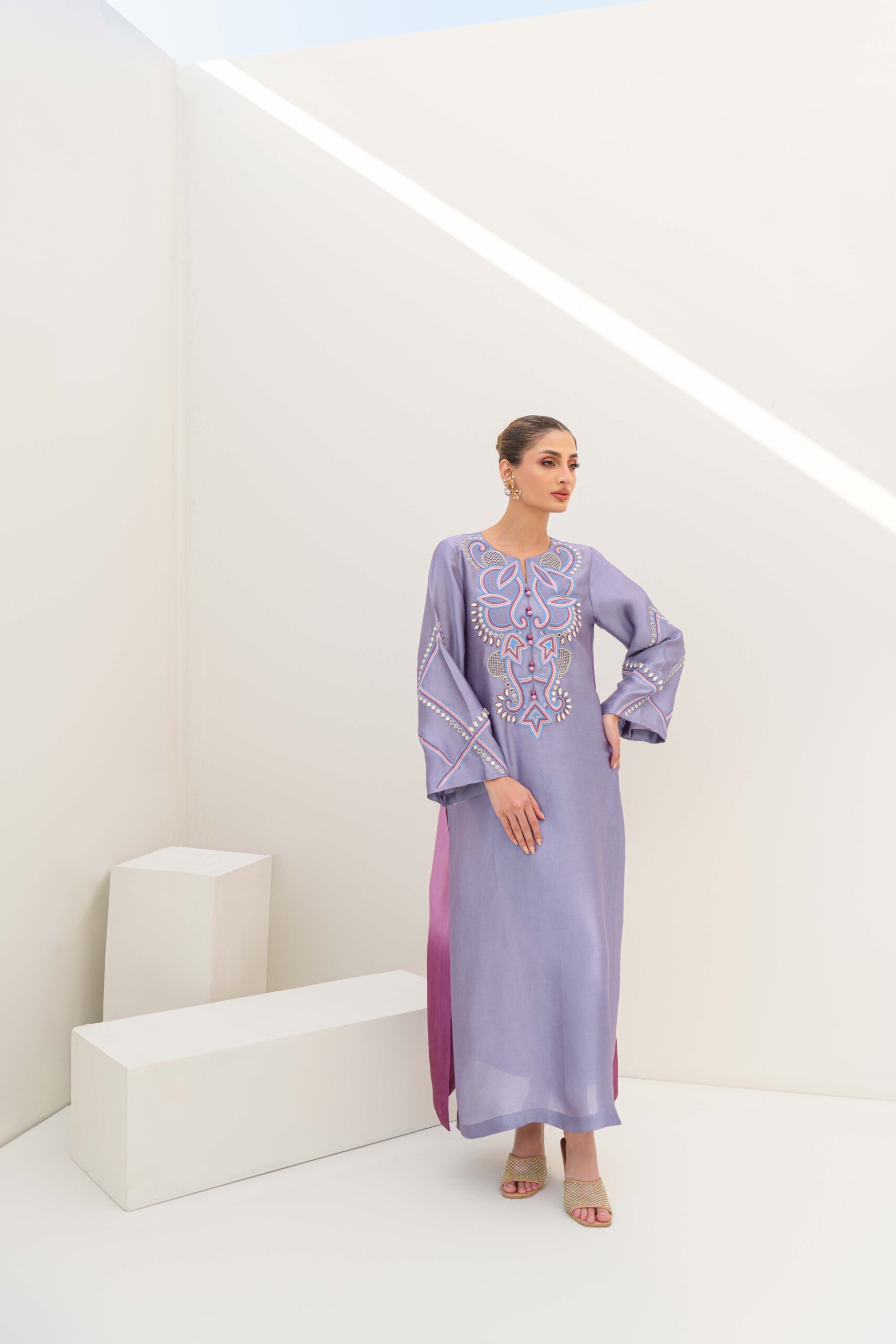 Lily - Image 9