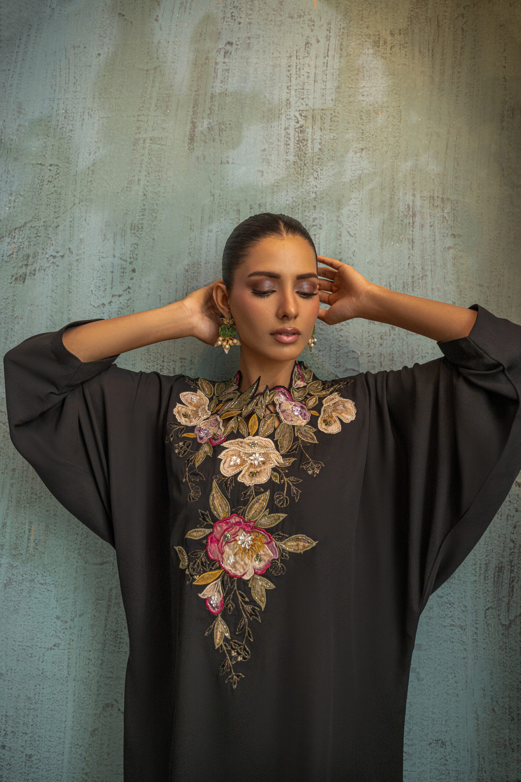 Black flower - Image 6